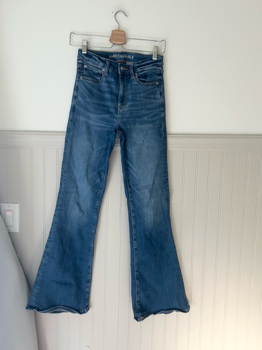 American Eagle Outfitters Size 4 Regular Super Hi Rise Blue Flare Jeans